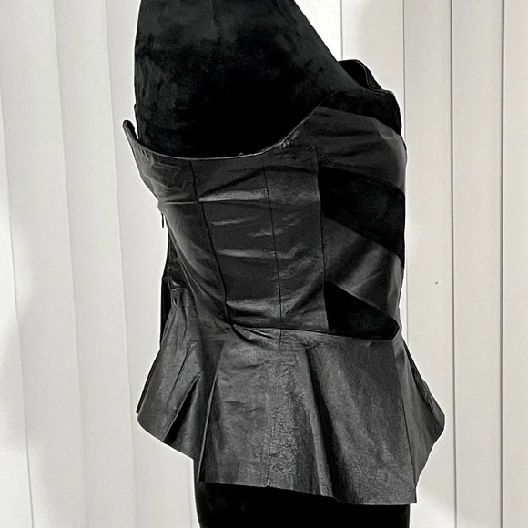 BLANC NOIR Leather Suede Sleeveless Peplum Bustier Top Sweetheart Neckline Black - Picture 5 of 8